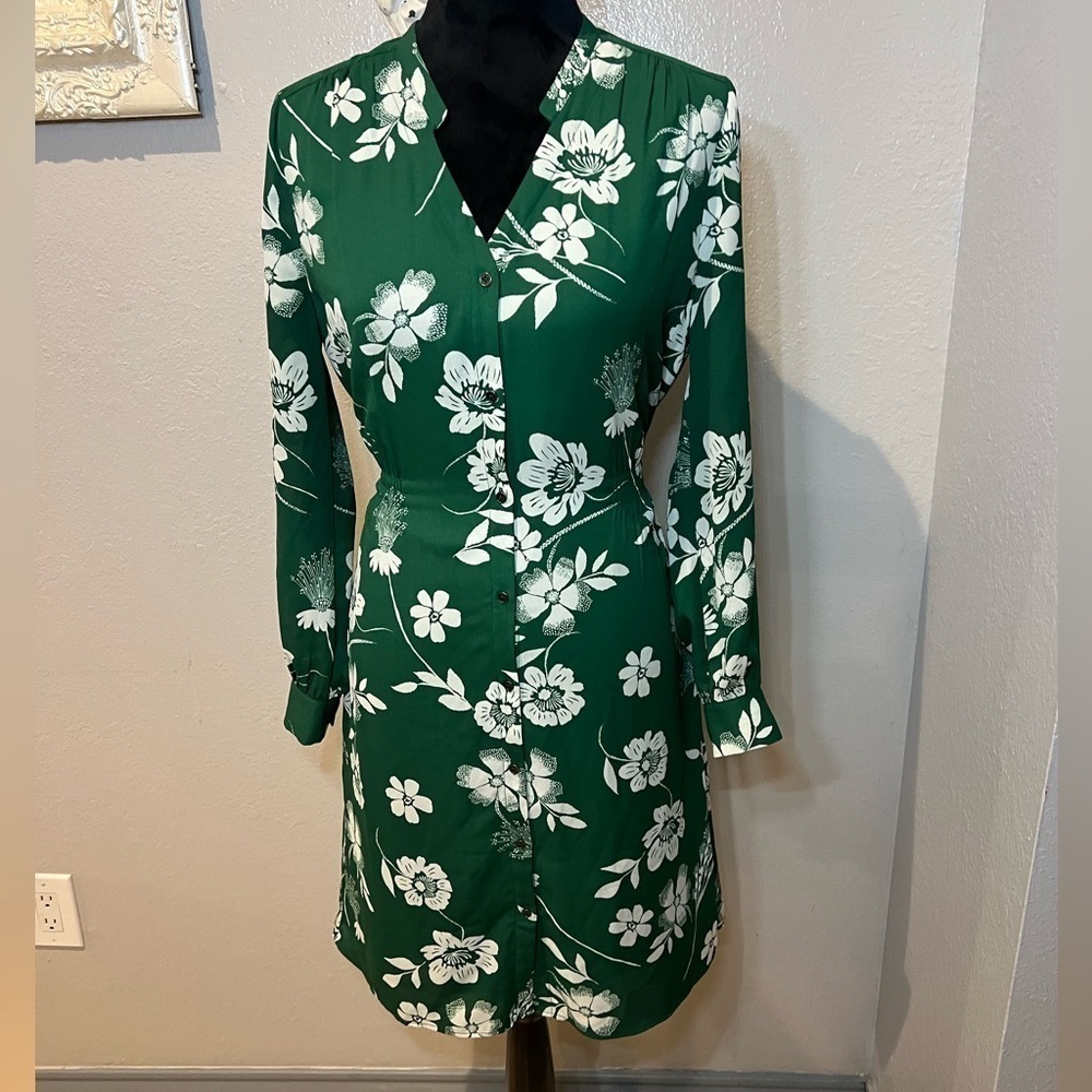 DR2 green floral dress small